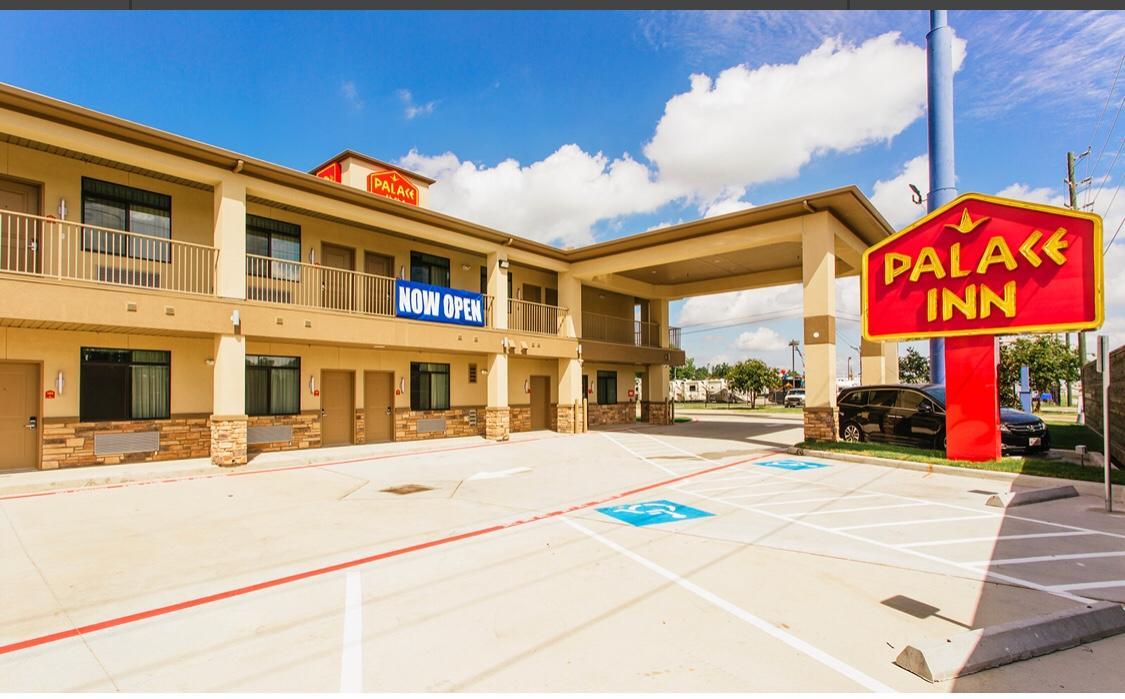 Palace Motel